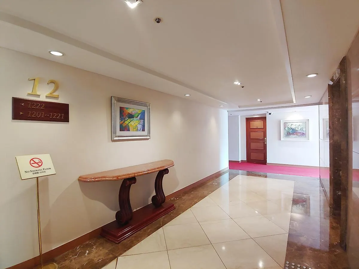 Sejong Hotel Seoul Myeongdong 4*,